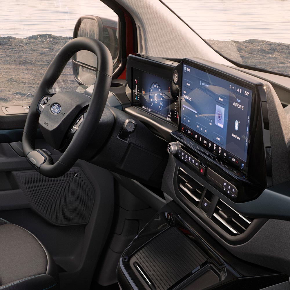 Ford Tourneo Custom Active Interior